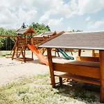 Bogi Kucko, 4* Farkasgyepu